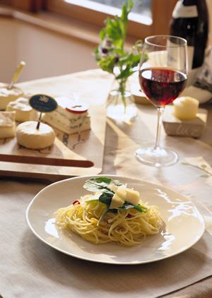 有名な浅草寺近くにある日本料理店です