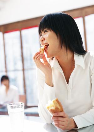 地域に愛される老舗お弁当屋さん「つるや」：仕出し弁当と旬の惣菜で彩る岡山県津山市の味をご紹介